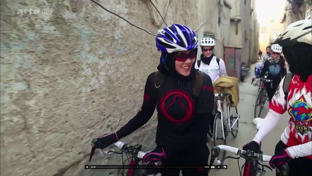  Equipo femenino afgano de ciclismo