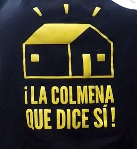 la colmena dice si logo
