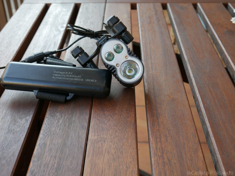 2 en 1 Luz de bicicleta y Power Bank GVDV