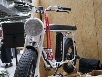 unimoke bicicleta moto
